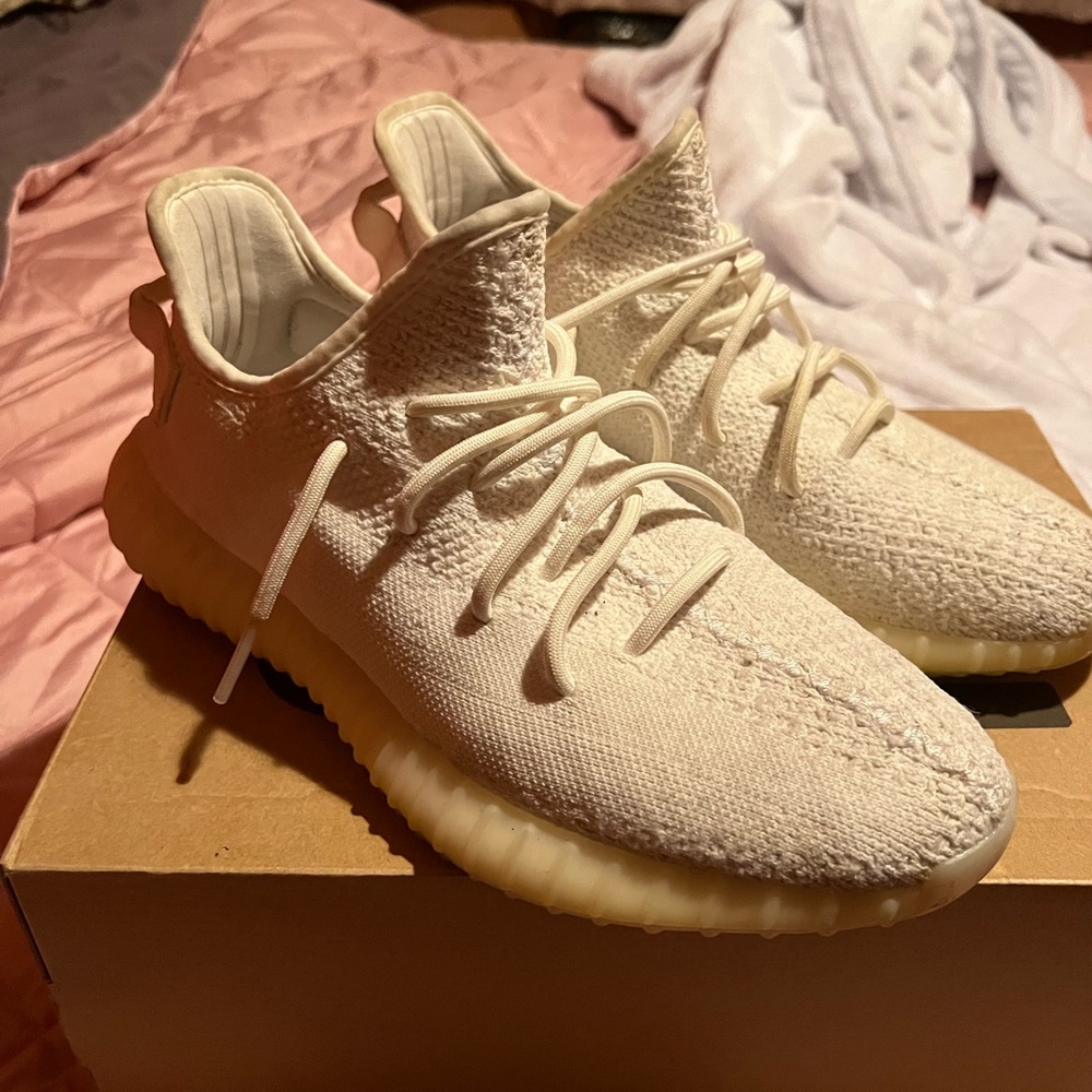 Mens Yeezy V2 Size 10